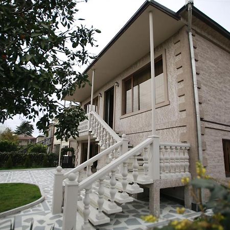 Guest House Nikola Zugdidi Exterior foto